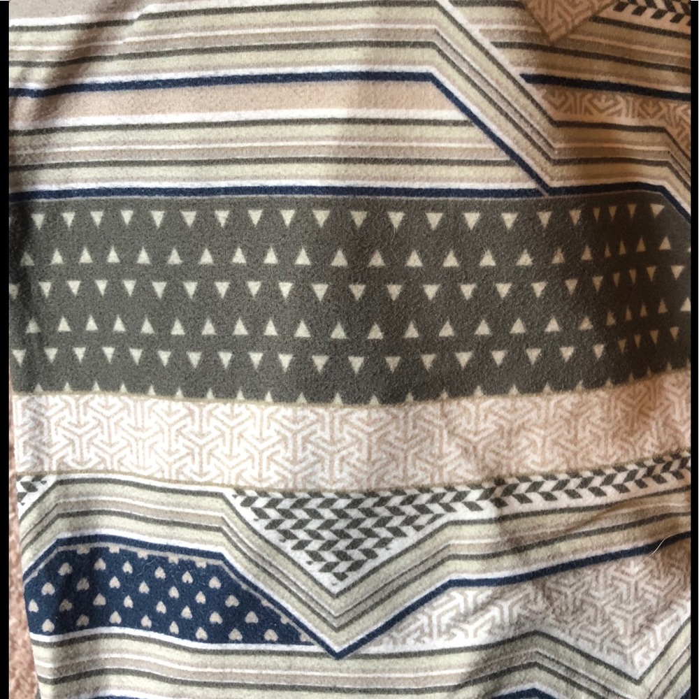 Lularoe OS “unicorn” leggings